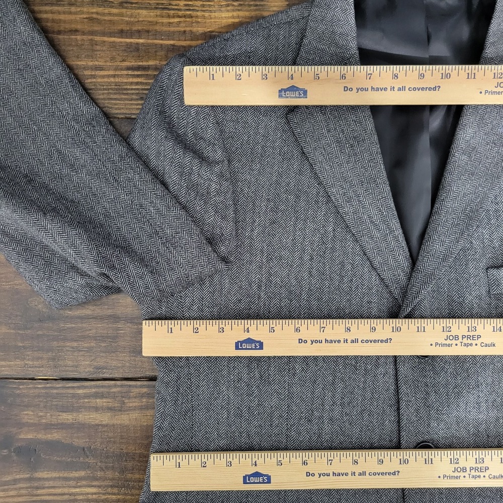 Stafford Essentials Mens Sport Coat Blazer Three Button GRY Herringbone Wool 42S - Picture 2 of 16